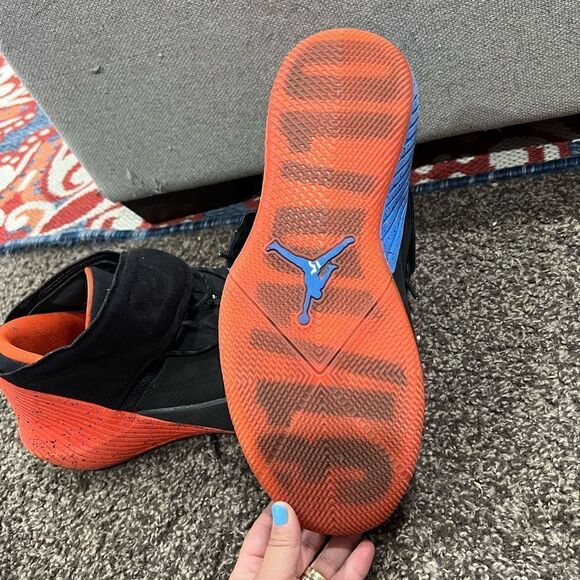 Air Jordan Mens | 12 - Picture 6 of 7